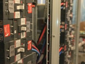 Electricista en Alcalá de Henares Instalaciones eléctricas en Alcalá de Henares Reparaciones eléctricas en Alcalá de Henares Boletín eléctrico en Alcalá de Henares Certificado de instalación eléctrica en Alcalá de Henares Electricista autorizado en Alcalá de Henares Empresa de electricidad en Alcalá de Henares Mantenimiento eléctrico en Alcalá de Henares